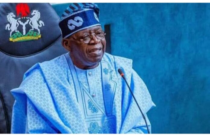 Tinubu ga ’yan Najeriya: Ku sayi man fetur a kan ₦1,000 kan kowace lita ko iskar gas ta CNG a kan ₦200