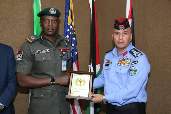 Shugaban ’yansandan Mopol na Legas ya Musulunta a Kano Shugaban ’yansandan Mopol na Legas ya Musulunta a Kano