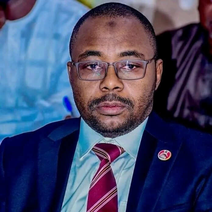 Kotu ta hana 'yansanda kama Muhuyi Magaji Kotu ta hana 'yansanda kama Muhuyi Magaji