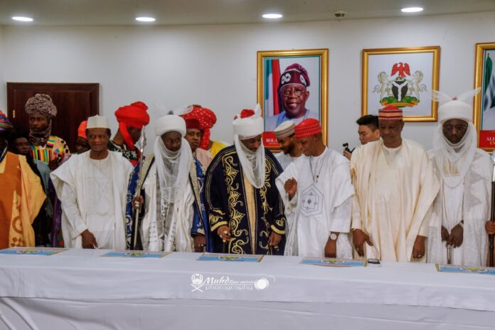 Gwamnan Kano ya bawa masarautu umarnin fara shirye-shiryen hawan bukin ƙaramar Sallah