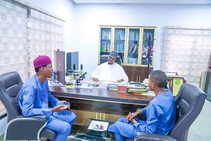 Sheikh Fantami ya karɓi baƙuncin matashi ɗan Kano da ya ƙirƙiri na'urar taimakon makafi