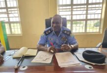 ‘Yansanda a Yobe sun yi gargaɗi kan sayar da kayan amfanin gona da gwamnatin jihar ta raba 'Yansanda a Yobe sun yi gargaɗi kan sayar da kayan amfanin gona da gwamnatin jihar ta raba