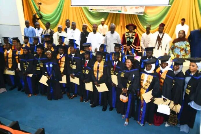 Ƙungiyar likitocin dabbobi ta Najeriya ta yaye sabbin ɗalibai 38 a jami'ar Ahmadu Bello