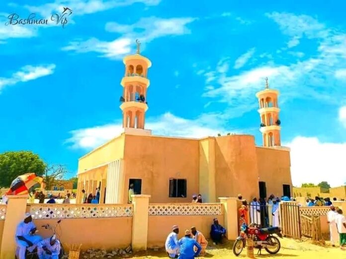 Ƙungiyar limaman Juma'a a Jigawa, ta raba littattafan da za ana karantawa a huɗubobin juma'a