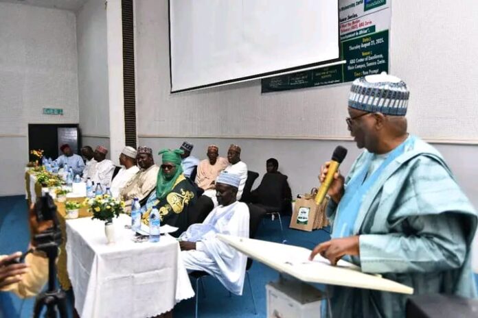 Cuɗeni-in-cuɗeka shi ne ginshiƙin hulɗar ƙasa da ƙasa – Farfesa Gambari