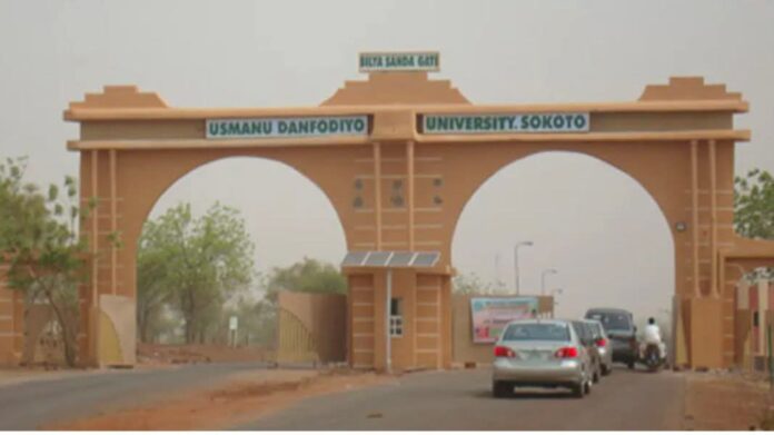 Malamai 35 sun zama Farfesoshi a Jami'ar Usman Ɗanfodio da ke Sakkwato Malamai 35 sun zama Farfesoshi a Jami'ar Usman Ɗanfodio da ke Sakkwato