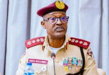 Muna neman a bai wa jami’an mu iznin riƙe makamai a bakin aiki – Shugaban FRSC