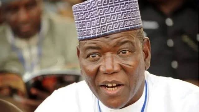 Sule Lamido ya yi barazanar garzayawa kotu kan hana shi sayen fom ɗin takarar shugabancin PDP Sule Lamido ya yi barazanar garzayawa kotu kan hana shi sayen fom ɗin takarar shugabancin PDP