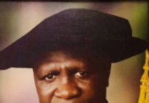 Shugaban rukunin Editocin jaridar Neptune Prime, Farfesa Othman, ya zama shugaban jami’ar Dutsin-Ma Shugaban rukunin Editocin jaridar Neptune Prime, Farfesa Othman, ya zama shugaban jami'ar Dutsin-Ma