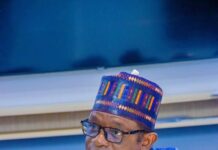 Gwamnatin Yobe ta umarci a rufe dukkan makarantun kwana a faɗin jihar, saboda rashin tsaro Gwamnatin Yobe ta umarci a rufe dukkan makarantun kwana a faɗin jihar, saboda rashin tsaro