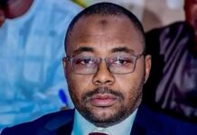 ‘Yansanda sun cafke tsohon shugaban hukumar yaƙi da cin hanci da rashawa ta jihar Kano 'Yansanda sun cafke tsohon shugaban hukumar yaƙi da cin hanci da rashawa ta jihar Kano